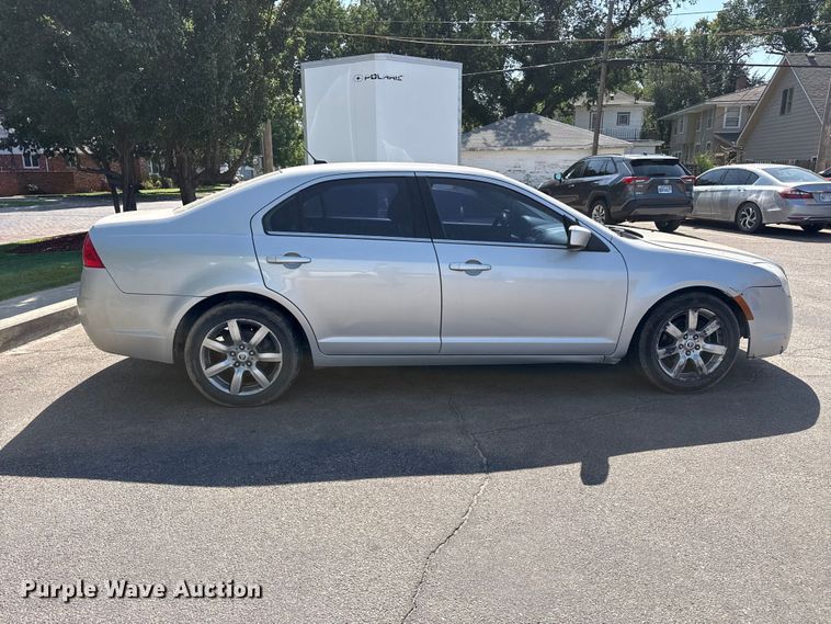 image for item EW4069 2010 Mercury Milan 