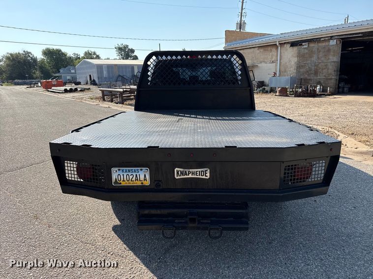 image for item EW4149 2017 Ford F350 Super Duty XL Crew Cab flatbed pickup truck