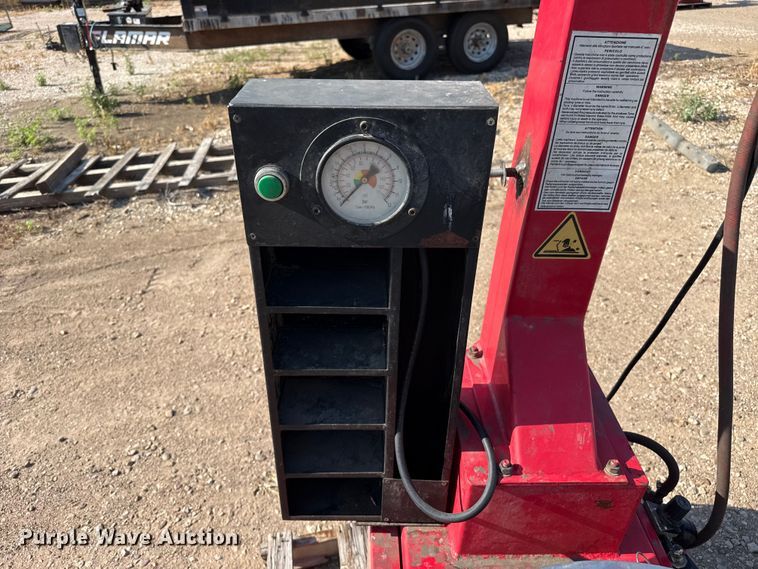 image for item EW4153 2005 Nebraska Tire C212BIT tire machine