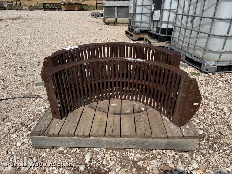 image for item EW4159 (3) John Deere concaves