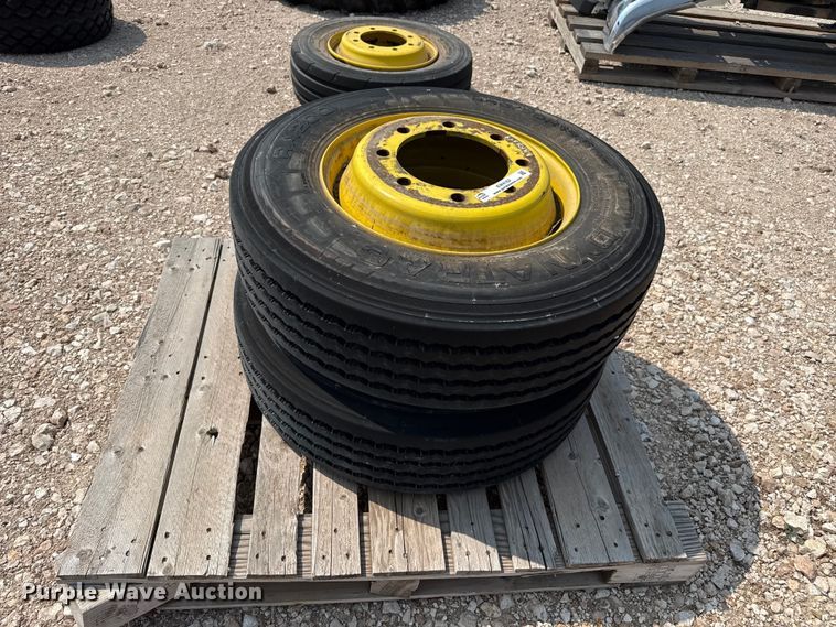image for item EW4162 Tires and wheels