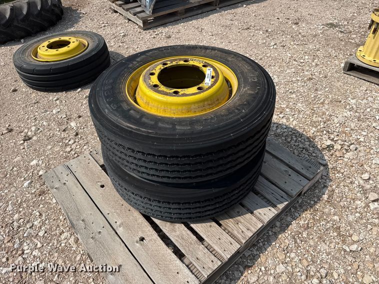 image for item EW4162 Tires and wheels