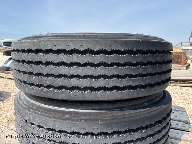 image for item EW4162 Tires and wheels