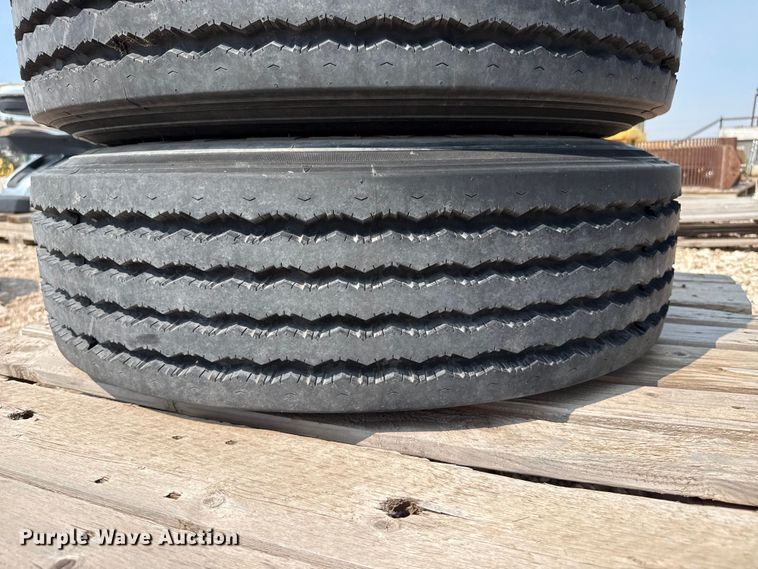 image for item EW4162 Tires and wheels