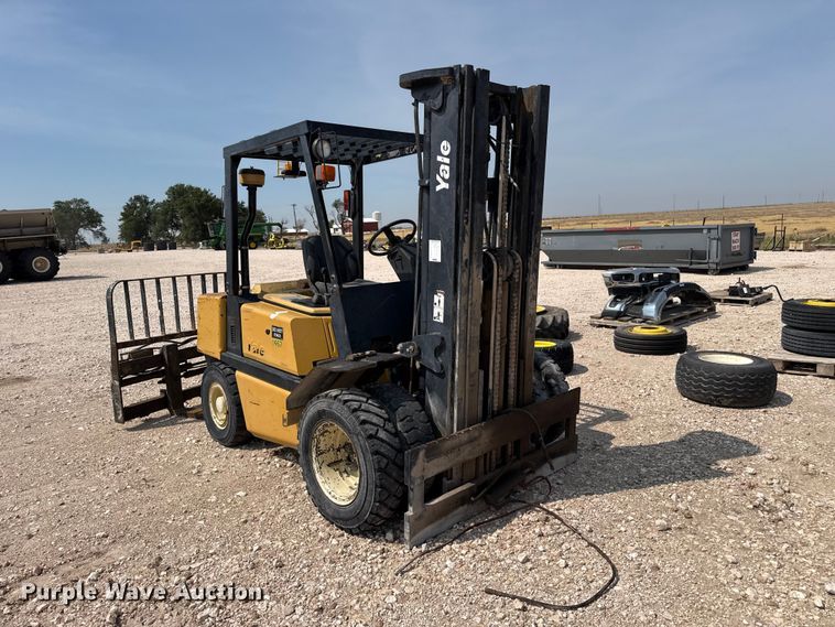 image for item EW4164 Yale GP080LGNGBE093 forklift