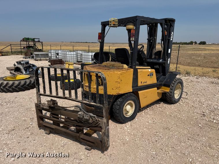 image for item EW4164 Yale GP080LGNGBE093 forklift