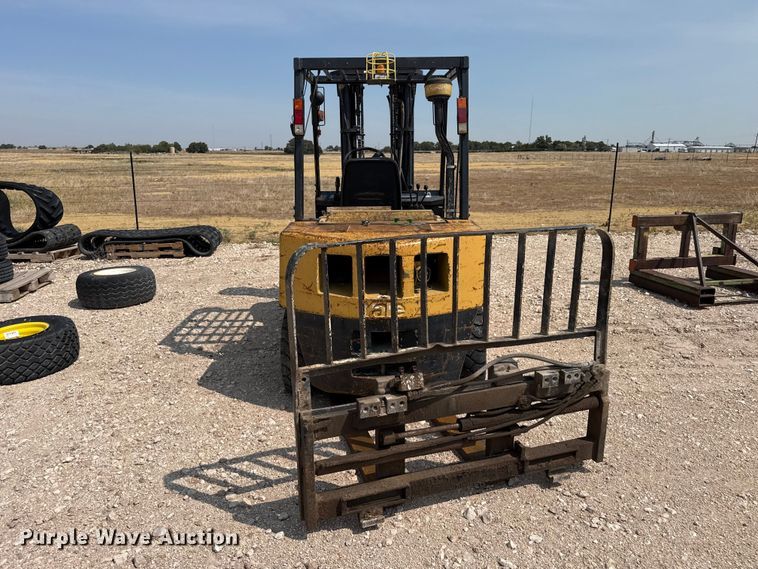 image for item EW4164 Yale GP080LGNGBE093 forklift