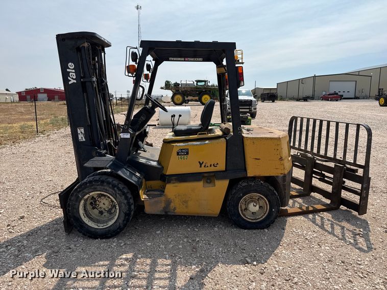 image for item EW4164 Yale GP080LGNGBE093 forklift