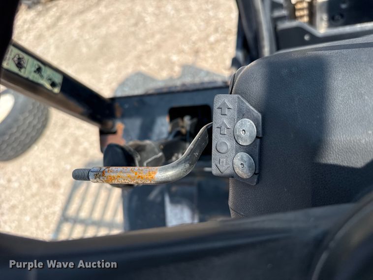 image for item EW4164 Yale GP080LGNGBE093 forklift