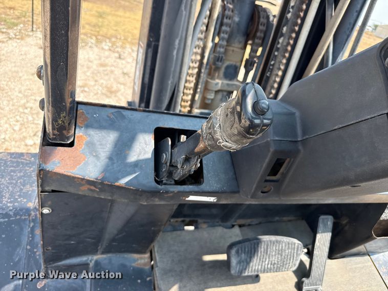 image for item EW4164 Yale GP080LGNGBE093 forklift