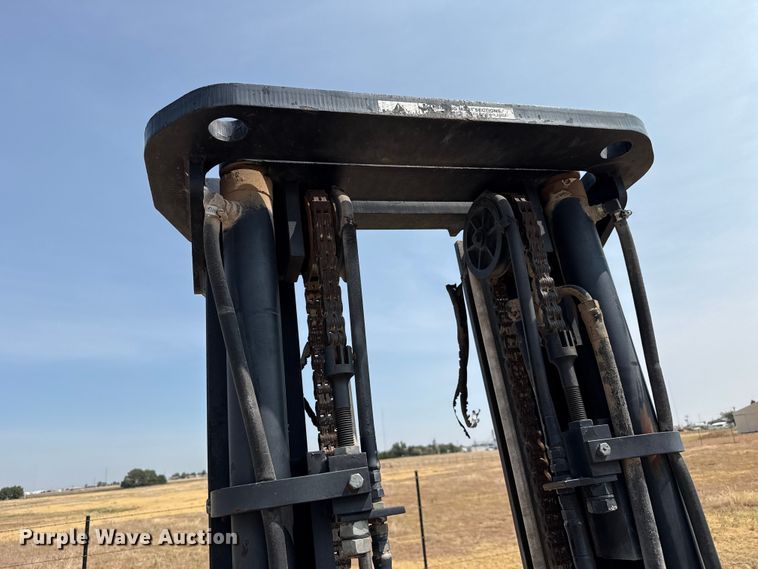 image for item EW4164 Yale GP080LGNGBE093 forklift
