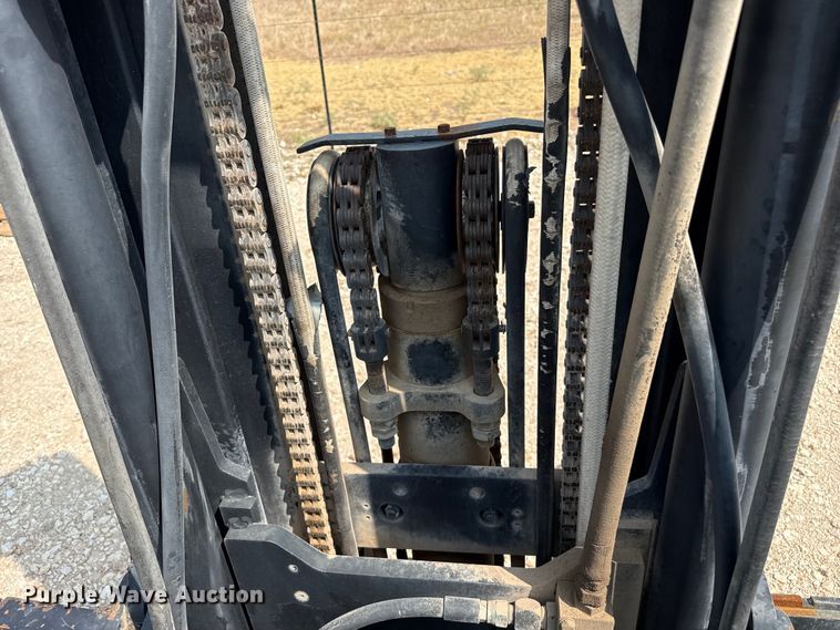 image for item EW4164 Yale GP080LGNGBE093 forklift