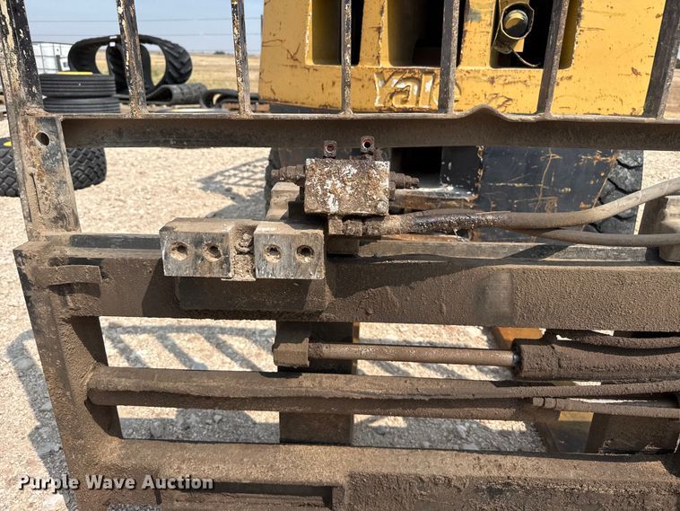 image for item EW4164 Yale GP080LGNGBE093 forklift