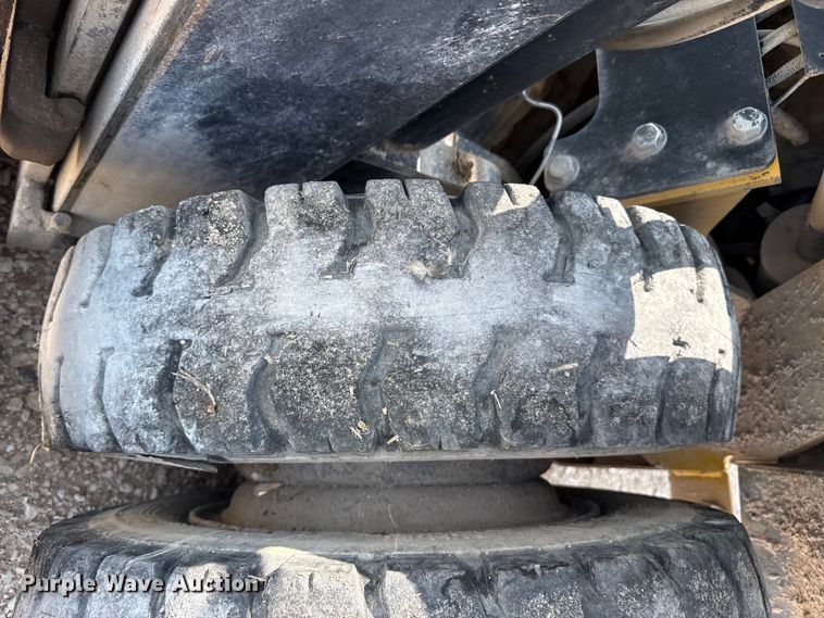 image for item EW4164 Yale GP080LGNGBE093 forklift