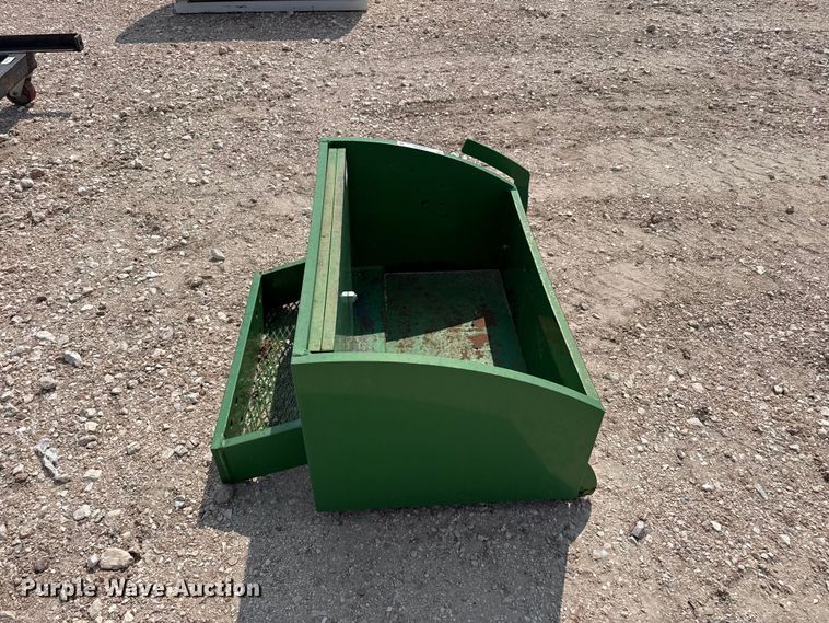 image for item EW4166 John Deere 8000 series weight box