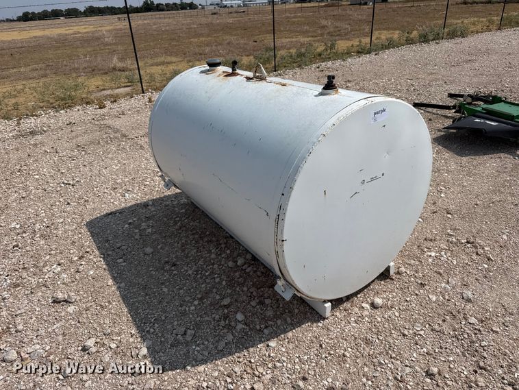 image for item EW4167 Fuel tank