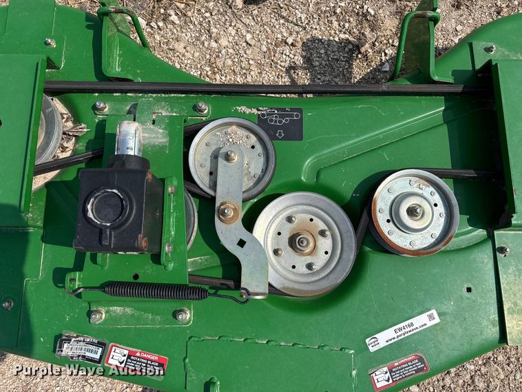 image for item EW4168 John Deere AutoConnect 72D mower deck