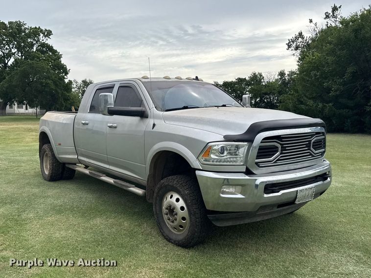 image for item EW4940 2014 RAM 3500 Laramie Crew Cab pickup truck