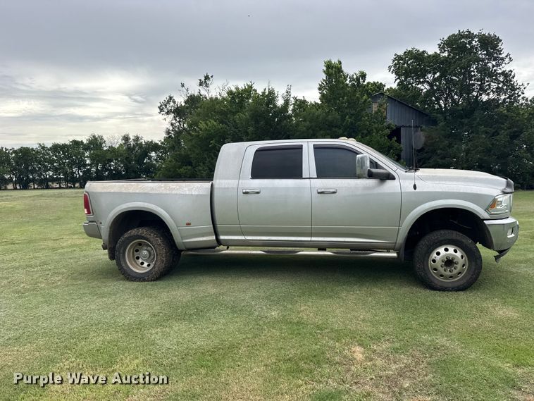image for item EW4940 2014 RAM 3500 Laramie Crew Cab pickup truck