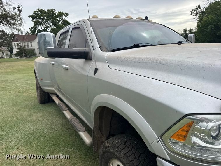 image for item EW4940 2014 RAM 3500 Laramie Crew Cab pickup truck