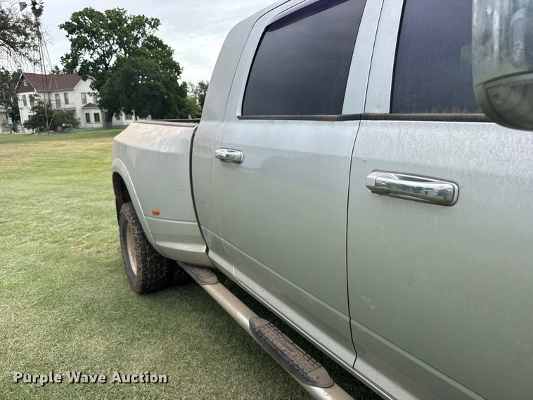 image for item EW4940 2014 RAM 3500 Laramie Crew Cab pickup truck