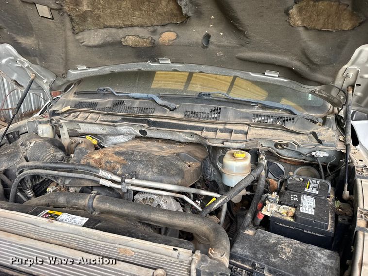 image for item EW4940 2014 RAM 3500 Laramie Crew Cab pickup truck