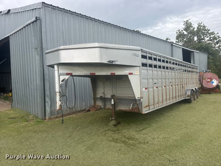2009 Titan Trailer Mfg. 9R3178 livestock trailer