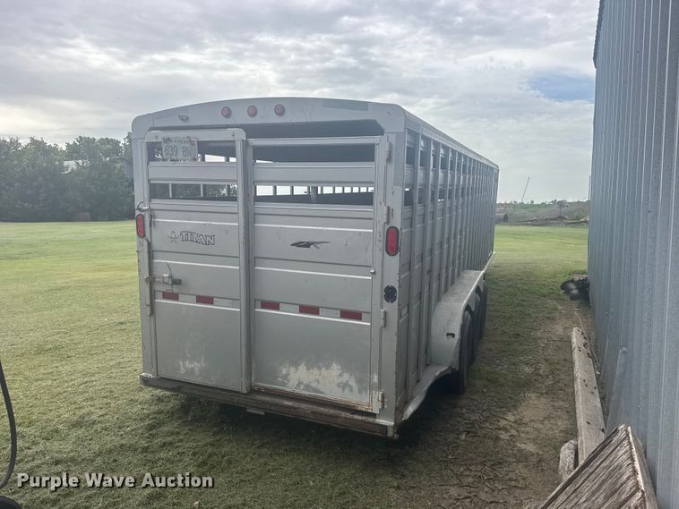 image for item EW4941 2009 Titan Trailer Mfg. 9R3178 livestock trailer