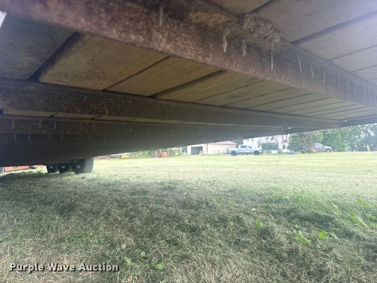 image for item EW4941 2009 Titan Trailer Mfg. 9R3178 livestock trailer