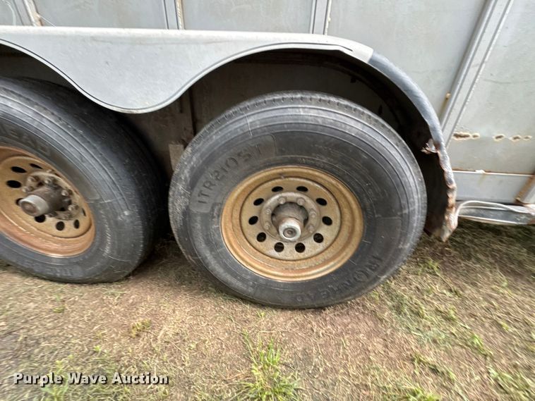 image for item EW4941 2009 Titan Trailer Mfg. 9R3178 livestock trailer