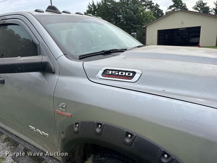 image for item EW4942 2022 RAM 3500 Heavy Duty Crew Cab pickup truck