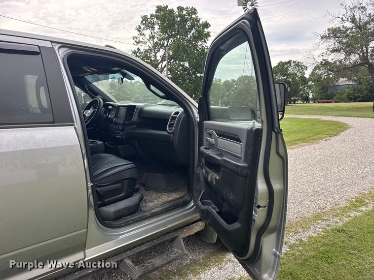 image for item EW4942 2022 RAM 3500 Heavy Duty Crew Cab pickup truck