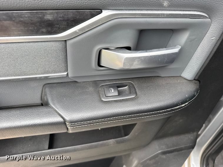 image for item EW4942 2022 RAM 3500 Heavy Duty Crew Cab pickup truck