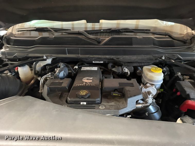 image for item EW4942 2022 RAM 3500 Heavy Duty Crew Cab pickup truck