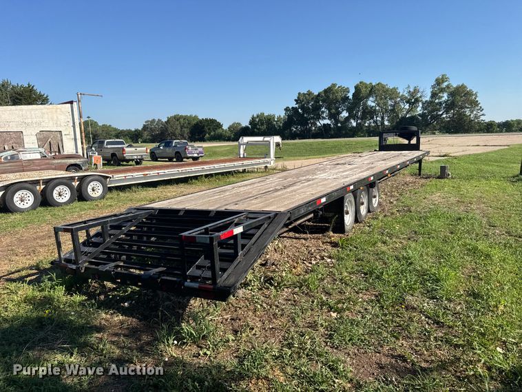 image for item EW4972 1995 J & C MANUFACTURING INC Jackson equipment trailer