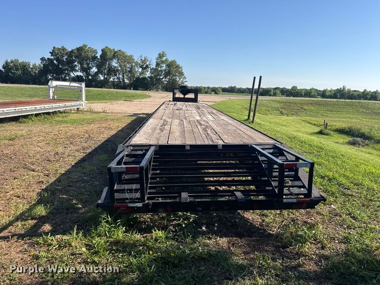 image for item EW4972 1995 J & C MANUFACTURING INC Jackson equipment trailer