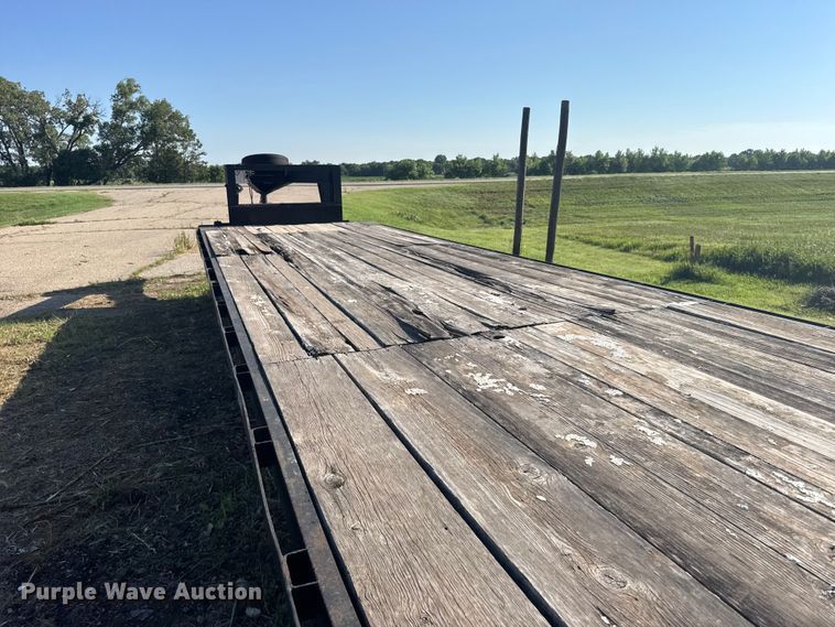 image for item EW4972 1995 J & C MANUFACTURING INC Jackson equipment trailer