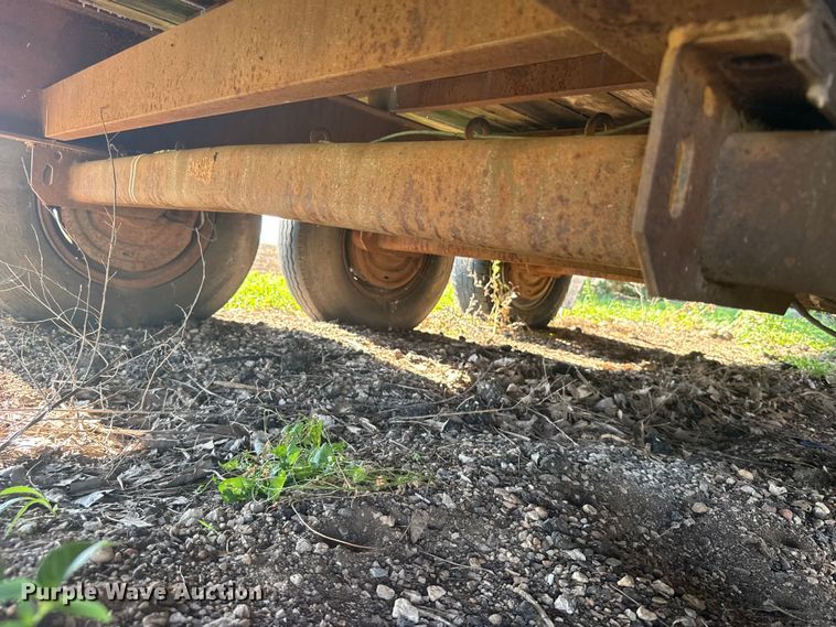 image for item EW4972 1995 J & C MANUFACTURING INC Jackson equipment trailer
