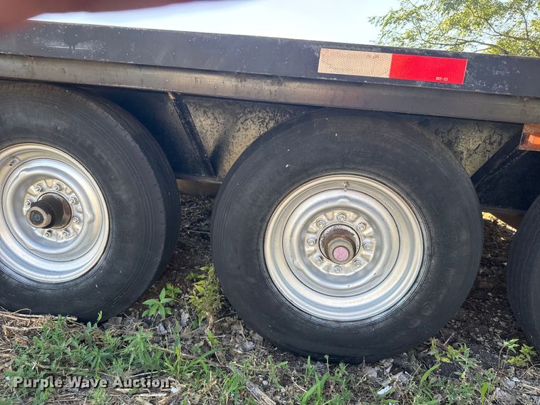 image for item EW4972 1995 J & C MANUFACTURING INC Jackson equipment trailer