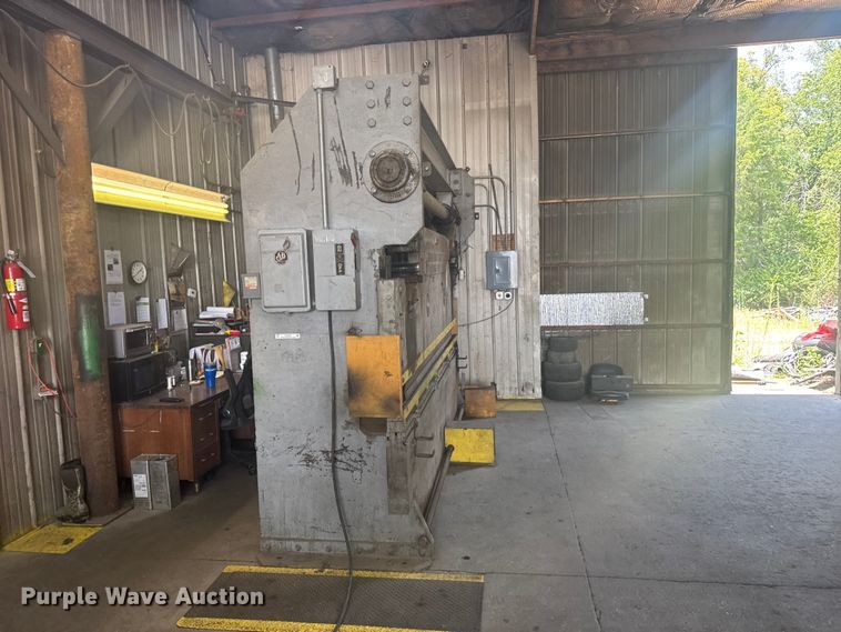 image for item EW4987 The Long & Allstatter Co. press brake
