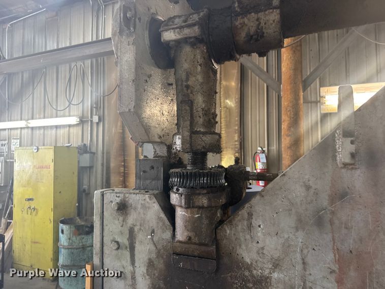 image for item EW4987 The Long & Allstatter Co. press brake