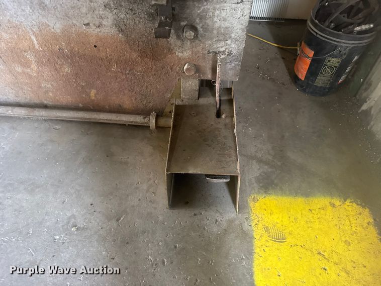 image for item EW4987 The Long & Allstatter Co. press brake