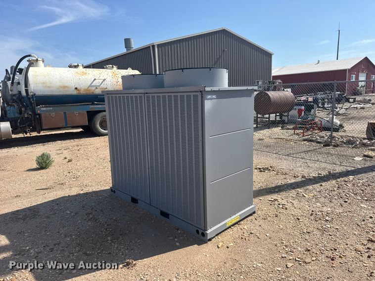 Carrier 30RAP0255DC01F04 AC unit