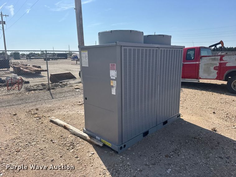 image for item EW4990 Carrier 30RAP0255DC01F04 AC unit
