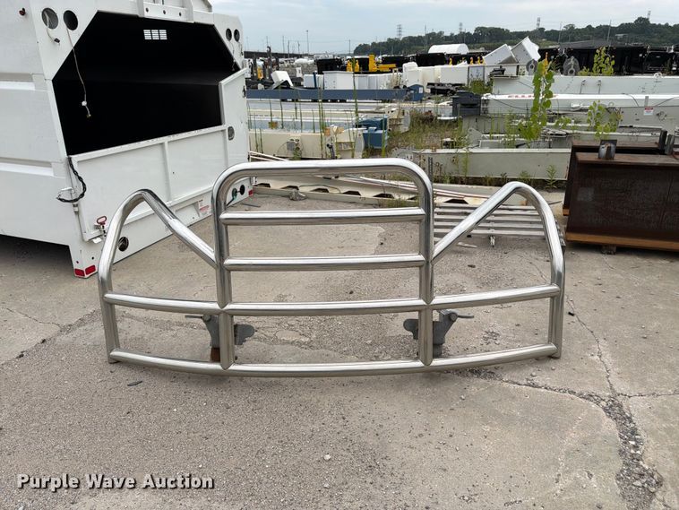 image for item EW4999 Retrac grill guard