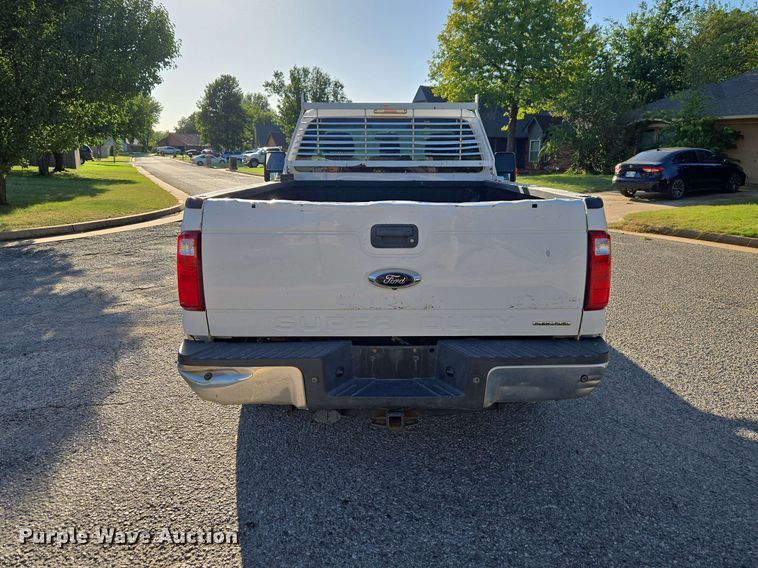 image for item EW8584 2016 Ford F250 Super Duty pickup truck