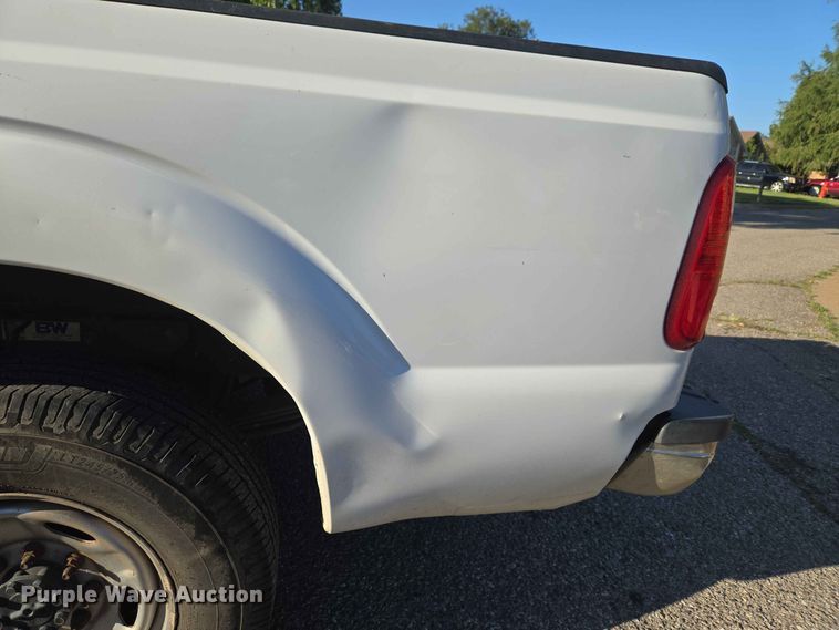 image for item EW8584 2016 Ford F250 Super Duty pickup truck