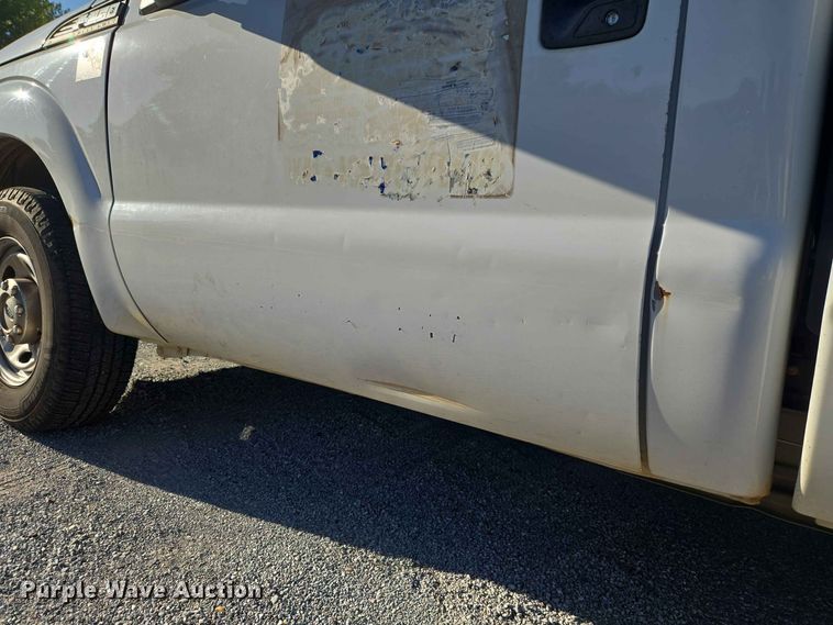 image for item EW8584 2016 Ford F250 Super Duty pickup truck