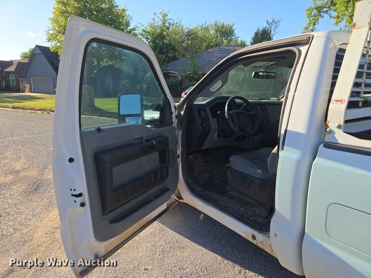 image for item EW8584 2016 Ford F250 Super Duty pickup truck