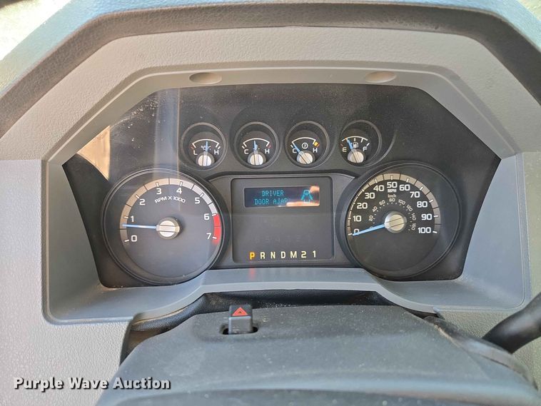 image for item EW8584 2016 Ford F250 Super Duty pickup truck